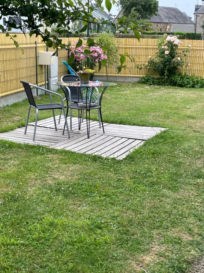 Chambre Studio Familiale La Brandonniere Courson 外观 照片